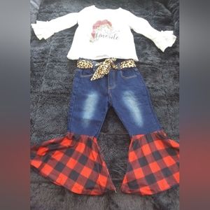 4T Boutique Brand Christmas Outfit Worn Once